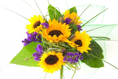 Fresh flower bouquet arranged beautifully for delivery in Old Oak Common